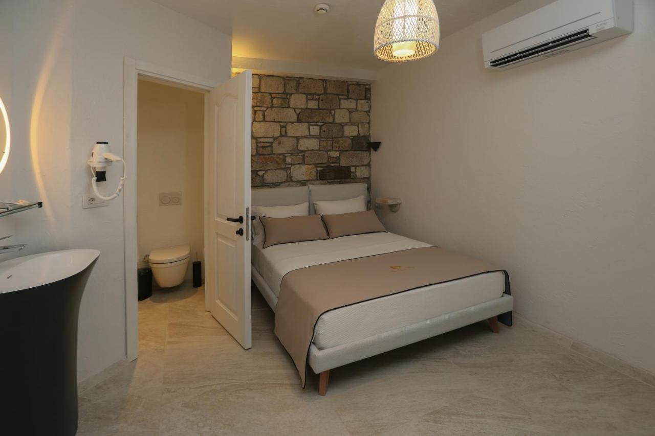 Avalon Boutique Hotel & Suites Alacati Exterior photo